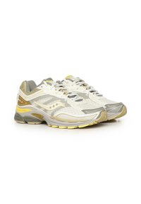 Saucony PROGRID OMNI 9 UNISEX - Baskets basses - pink/purple
