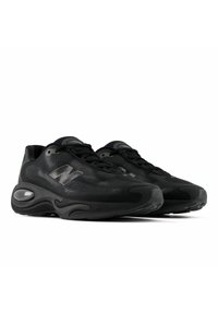 New Balance AC Runner