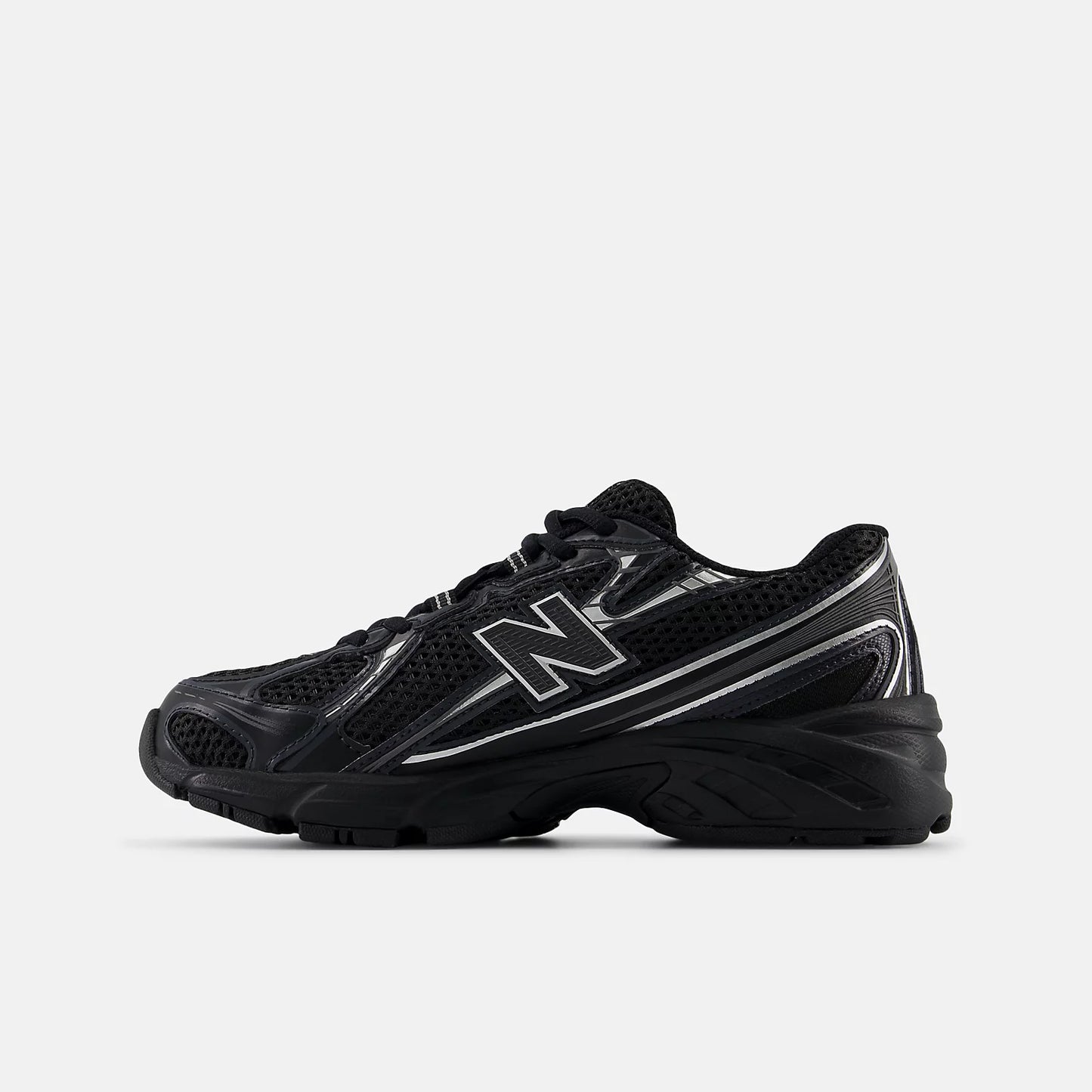 New Balance 740