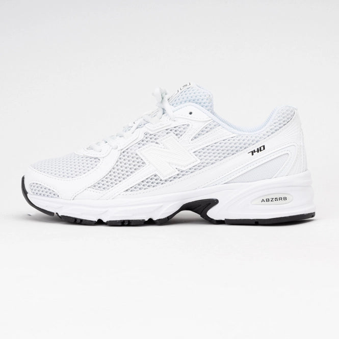 New Balance 740