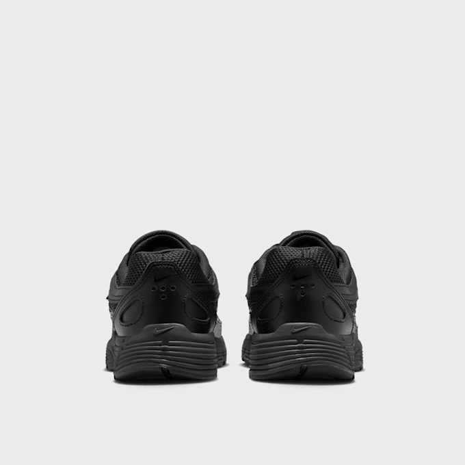 P-6000 Noir