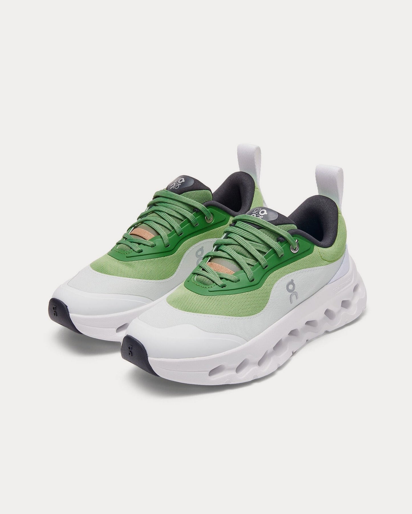 On Cloudtilt x Loewe
